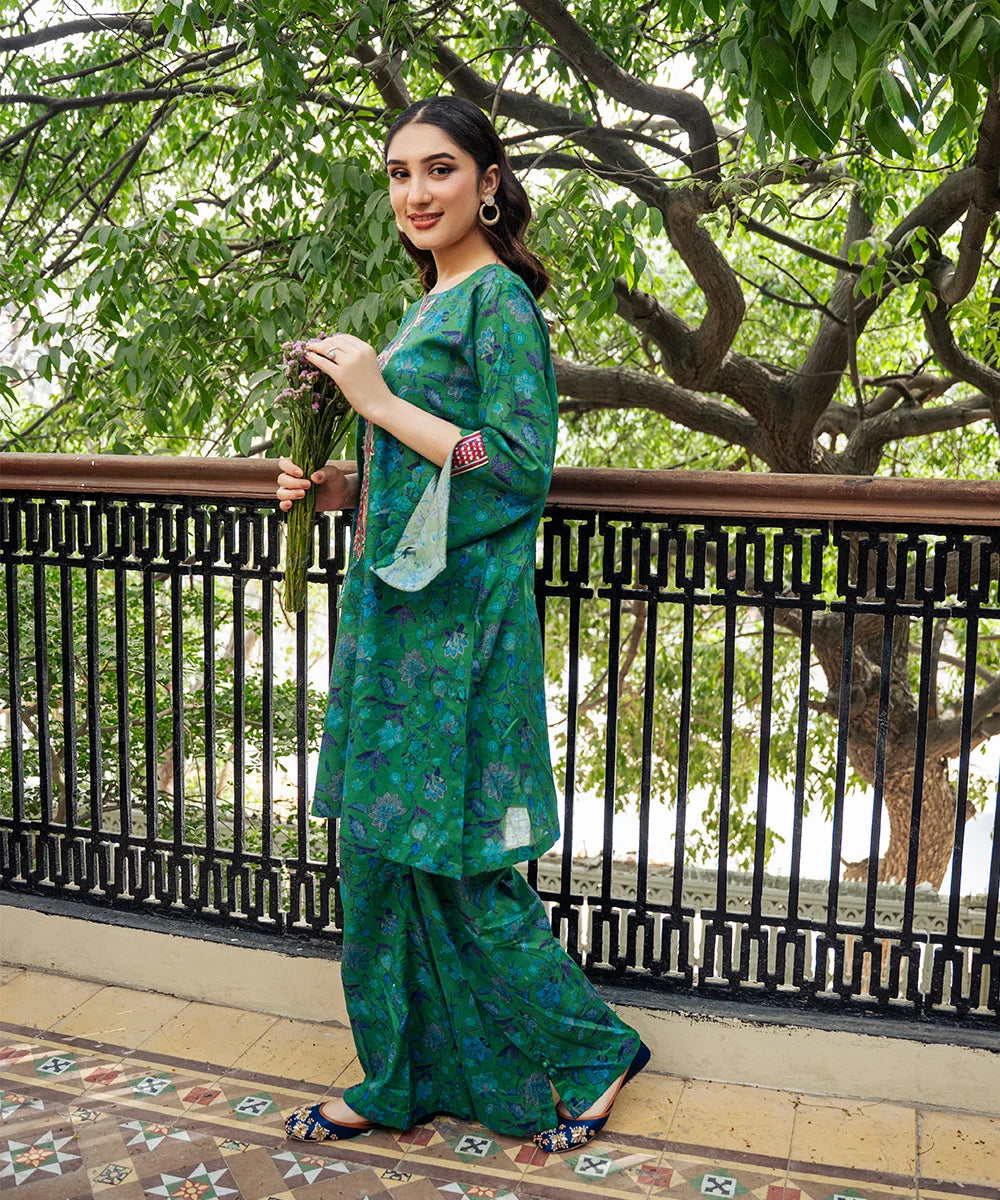 Printed Embroidered Lawn 2 Pc Suit