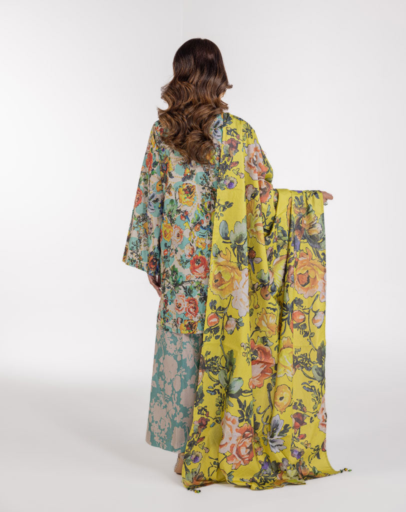 Printed 2pc suit.