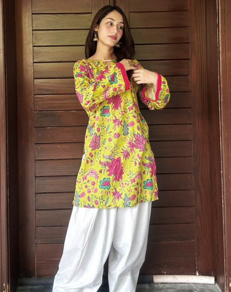 2 Piece-Printed Embroidrered Lawn Suit