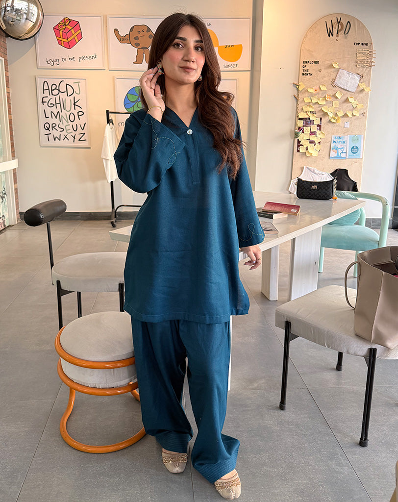 Solid khaddar 2 Pcs Suit