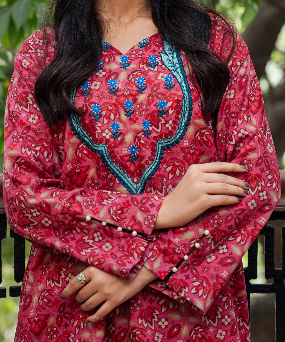 Printed Embroidered Lawn 2 Pc Suit