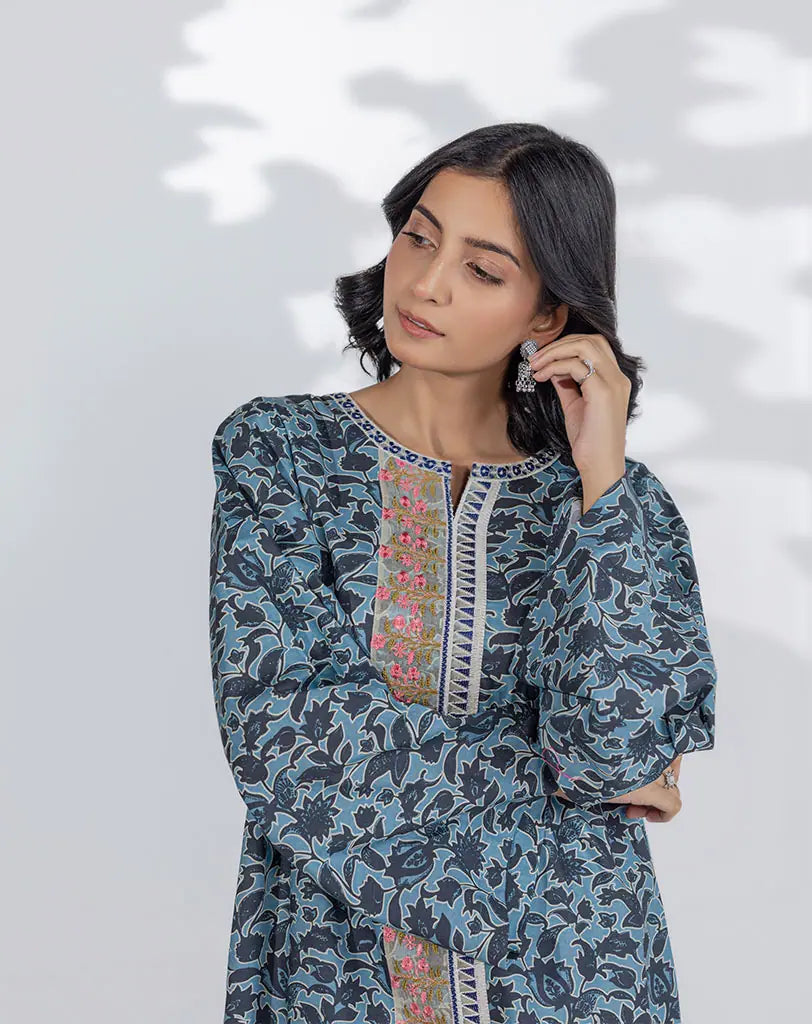 Printed Emb Lawn 2 Pcs Suit