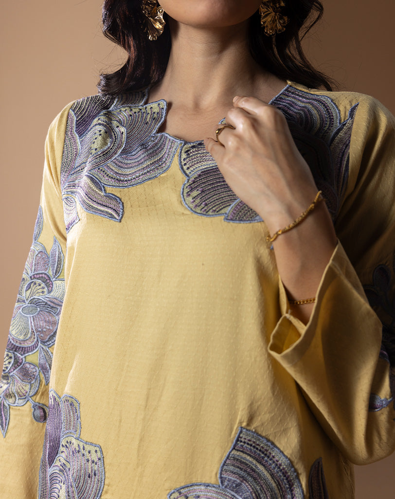 EMBROIDED 3PCS SELF COTTON SUIT