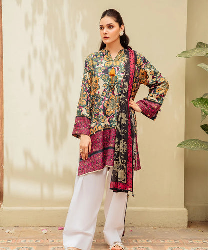 Printed Embroided Lawn 3pcs Suit