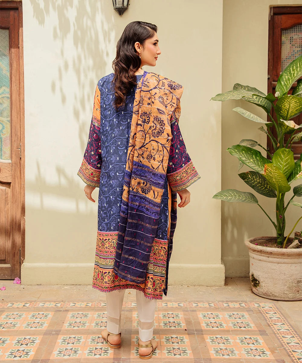 Printed Embroided Lawn 3pcs Suit