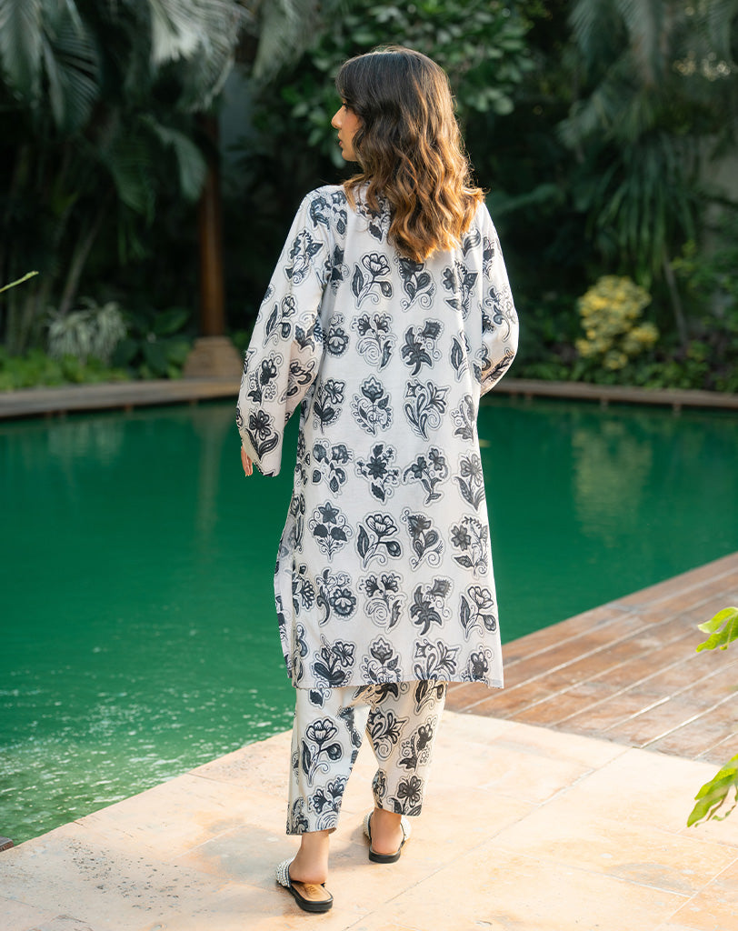 Printed Lawn 2 Pcs Suit