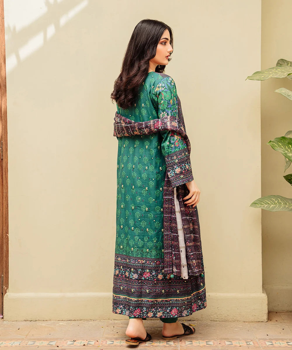 Printed Embroided Lawn 3pcs Suit