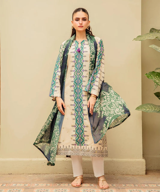 Printed Embroided Lawn 3pcs Suit