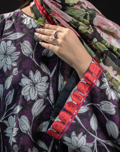 PRINTED KHADDAR 3PCS SUIT