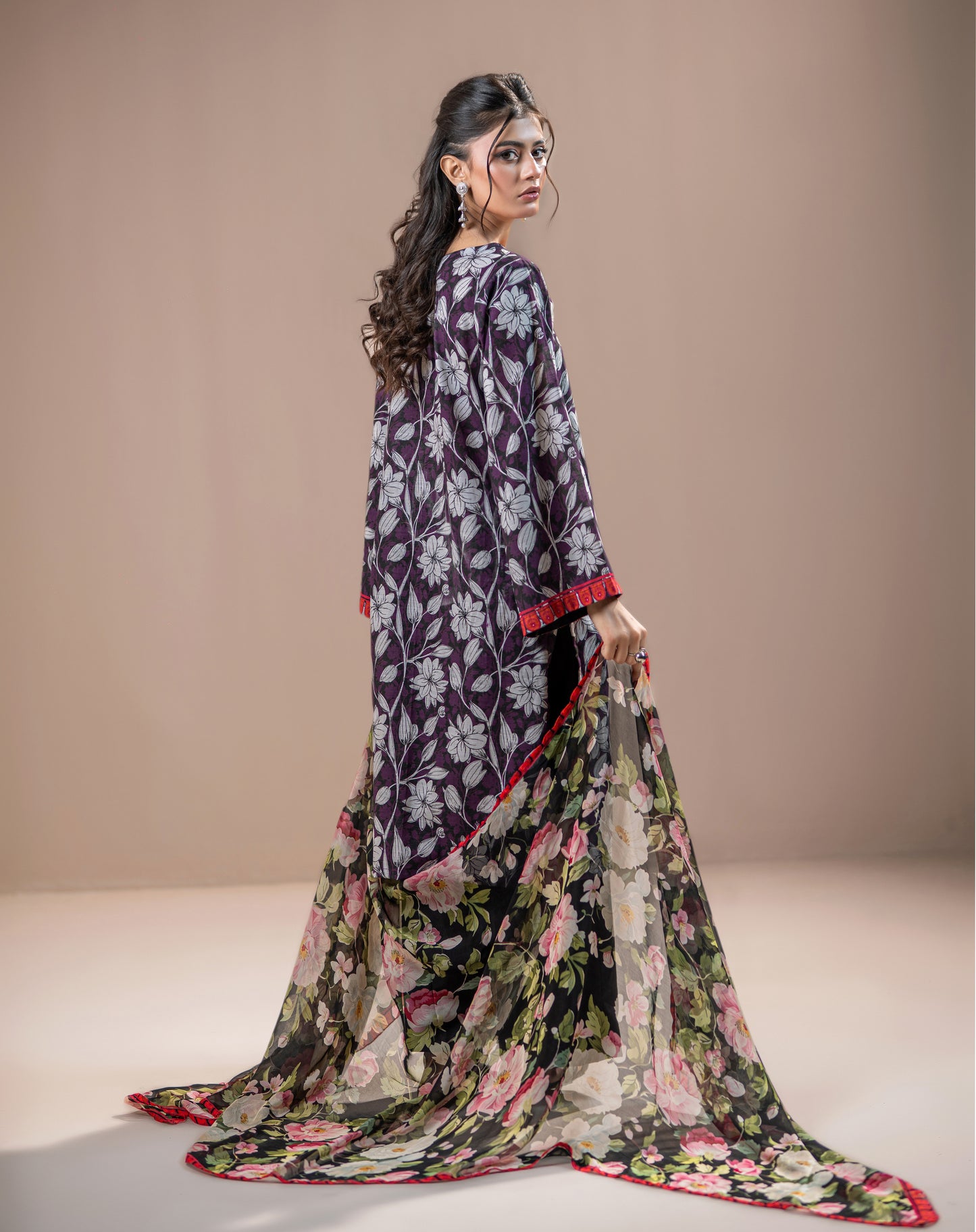 PRINTED KHADDAR 3PCS SUIT